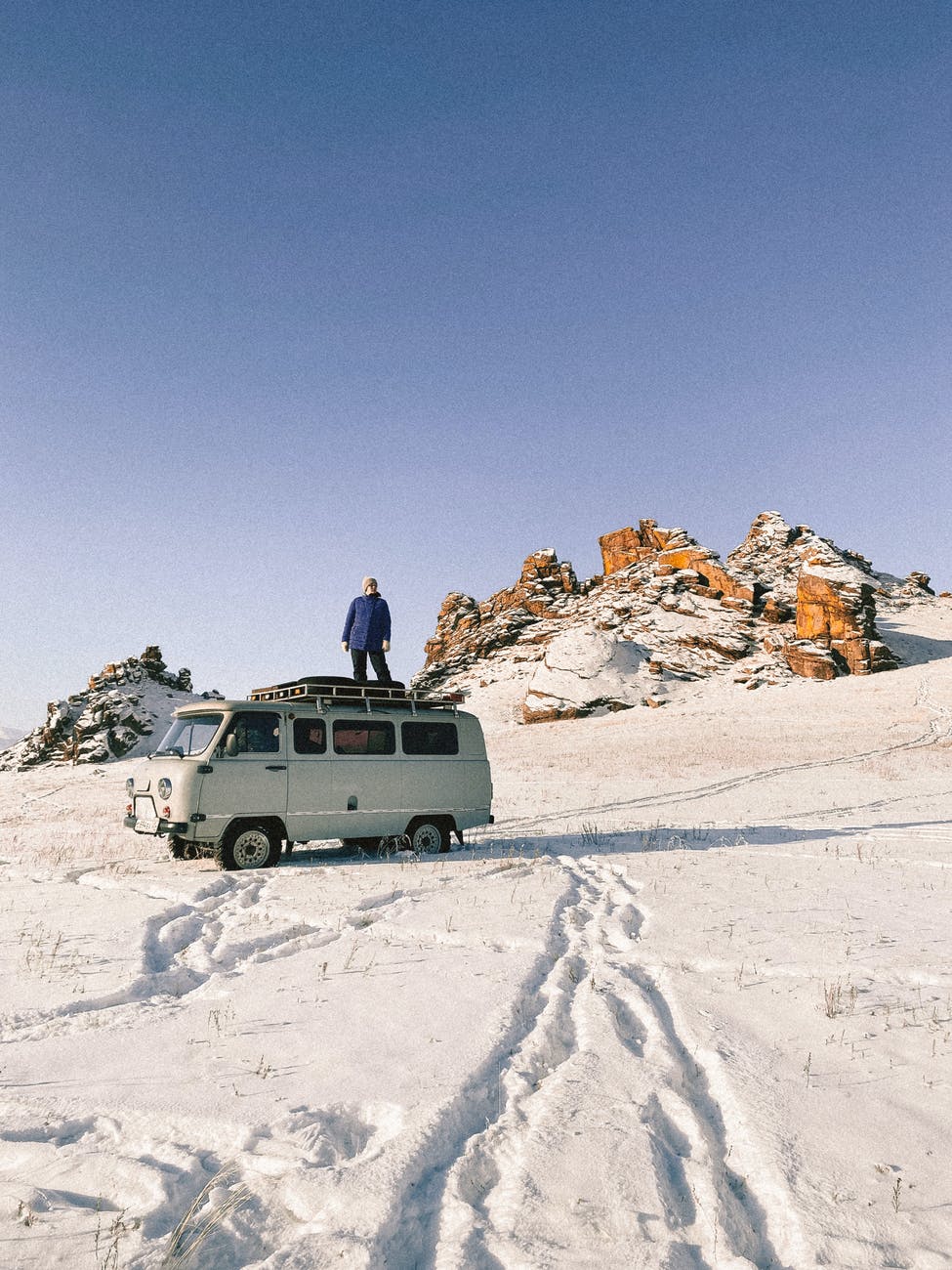 Winter Vanlife: Staying Warm In the&nbsp;Cold